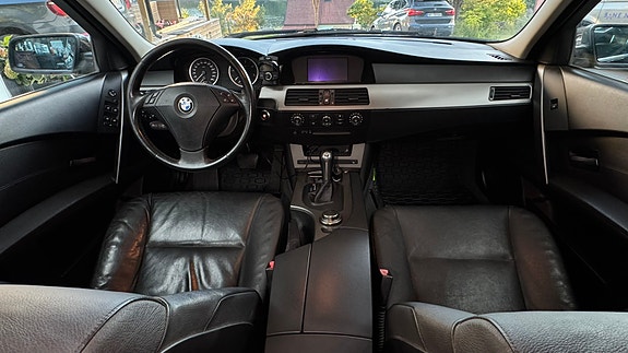 BMW 520d 19 of 30