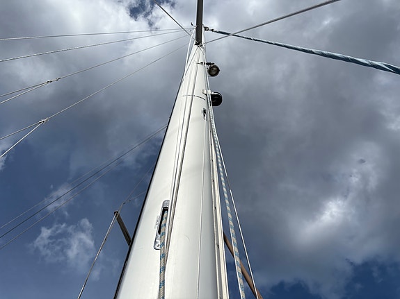 “Hera” Hero 107 fra 1979 med NY Selden Mast + Motor fra 2016 12 of 30