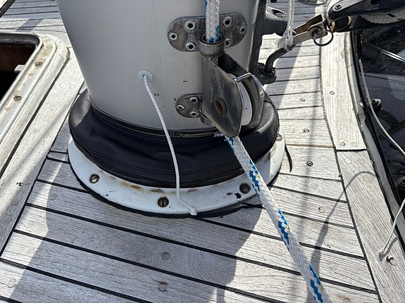 “Hera” Hero 107 fra 1979 med NY Selden Mast + Motor fra 2016 29 of 30