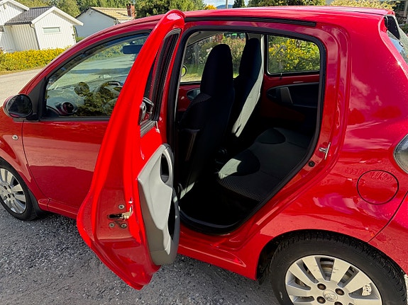 Toyota Aygo 18 of 28