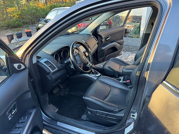 Mitsubishi Outlander 7 of 20