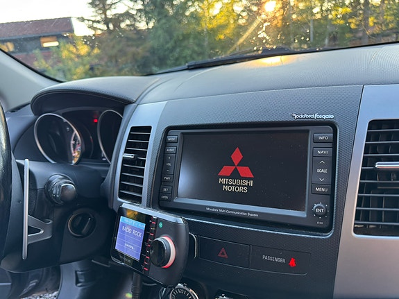 Mitsubishi Outlander 19 of 20