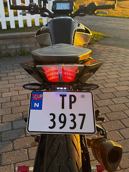KTM 390 Duke 9 of 14