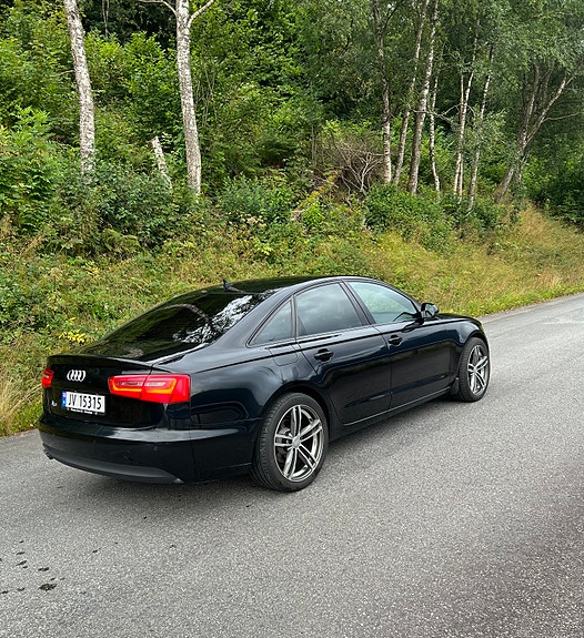 Audi A6 9 of 14