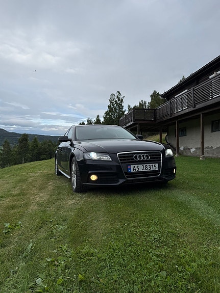 Audi A4 2 of 9