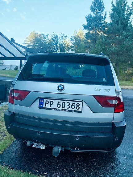 BMW X3 3 of 16