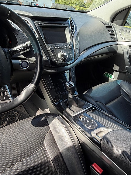 Hyundai i40 11 of 16