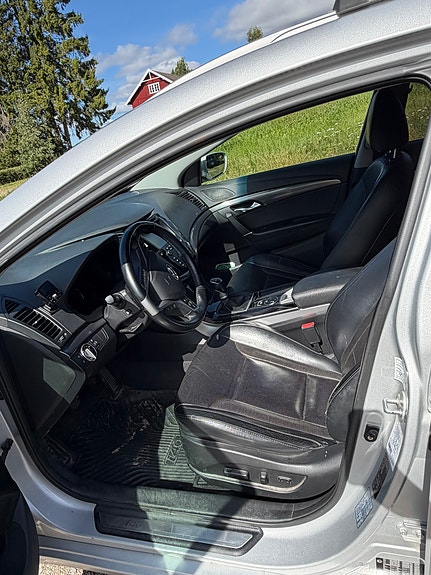 Hyundai i40 10 of 16