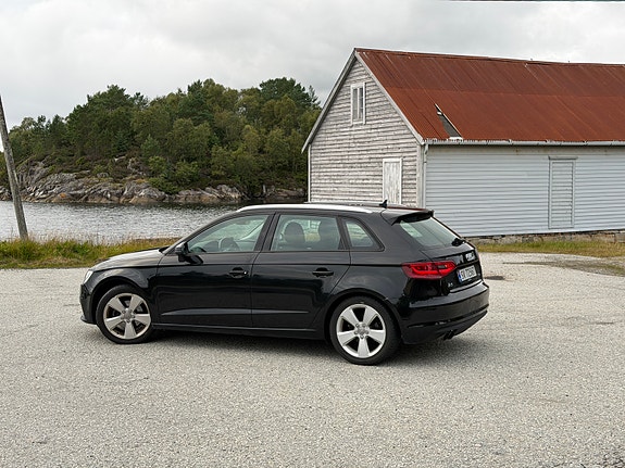 Audi A3 4 of 30