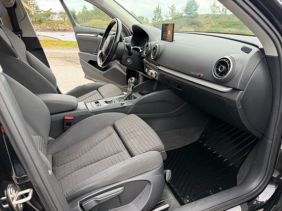 Audi A3 28 of 30