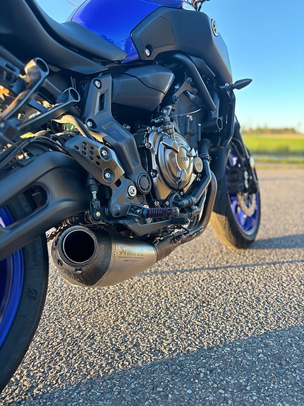 Yamaha MT-07 7 of 10