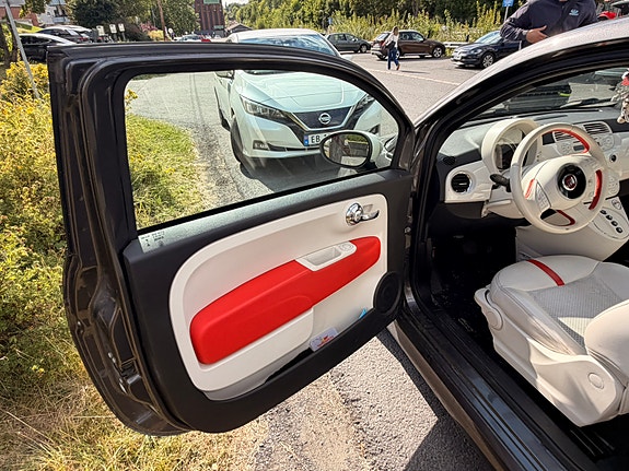 Fiat 500e 15 of 21