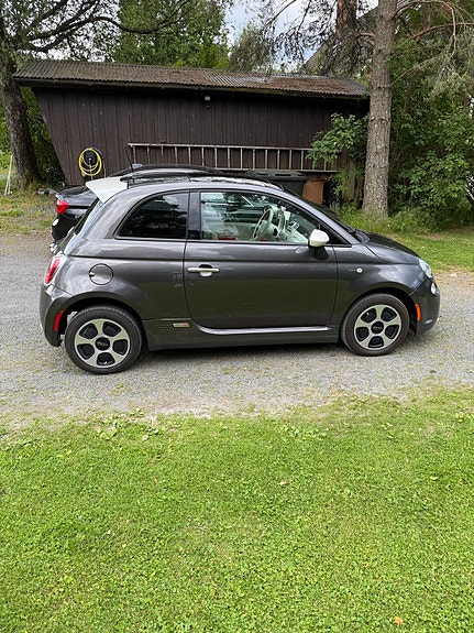 Fiat 500e 5 of 21