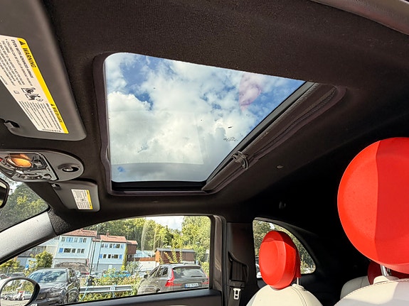 Fiat 500e 13 of 21