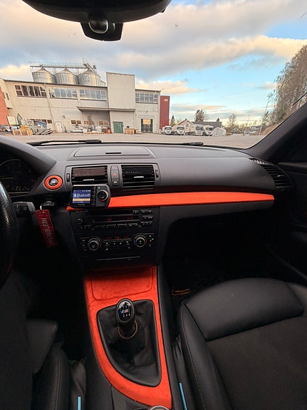 BMW 116d 12 of 13