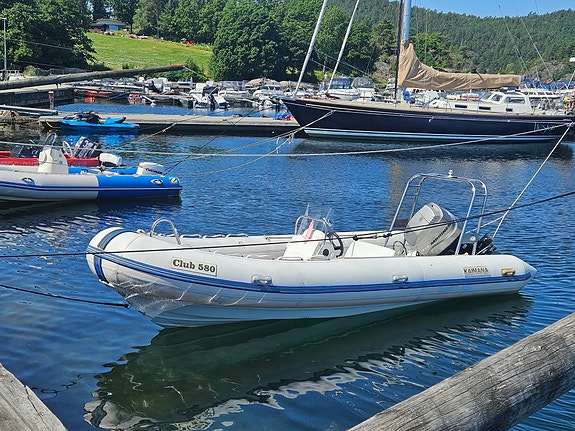 Kaimana Club 580 RIB med 115 hk Mariner totakt 2 of 17