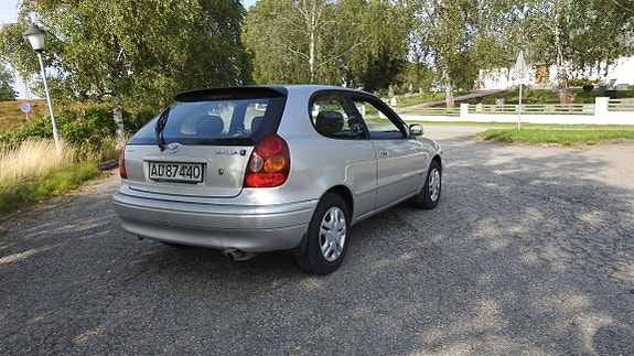 Toyota Corolla 5 of 12