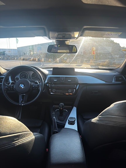 BMW 320d 17 of 30
