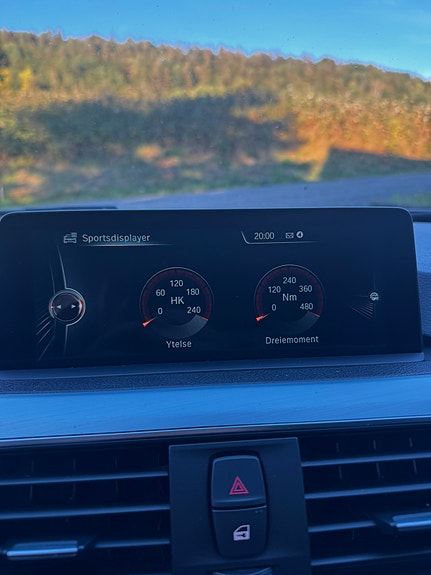 BMW 320d 30 of 30