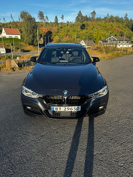 BMW 320d 10 of 30