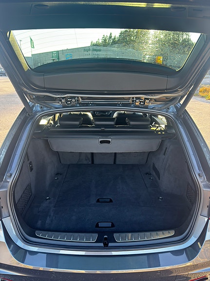 BMW 320d 20 of 30