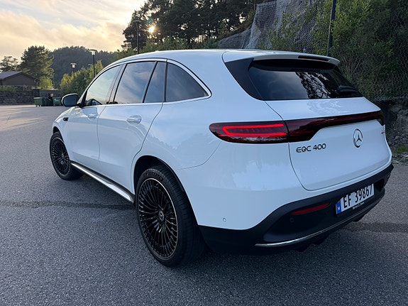 Mercedes-Benz EQC400 4 of 30