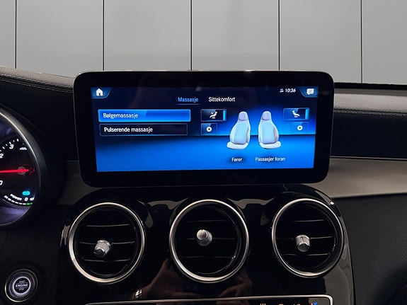 Mercedes-Benz GLC300 e 22 of 30