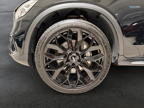 Mercedes-Benz GLC300 e 9 of 30