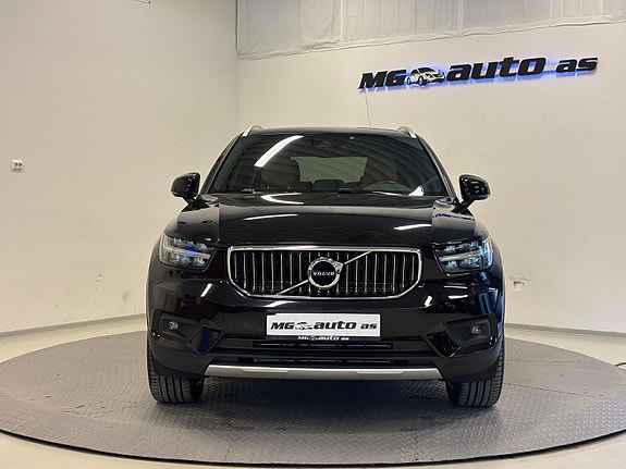 Volvo XC40 9 of 30