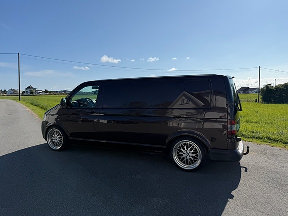 Volkswagen Transporter 4 of 30