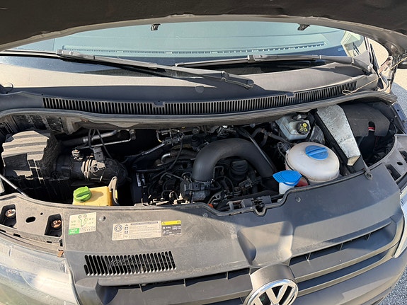Volkswagen Transporter 12 of 30