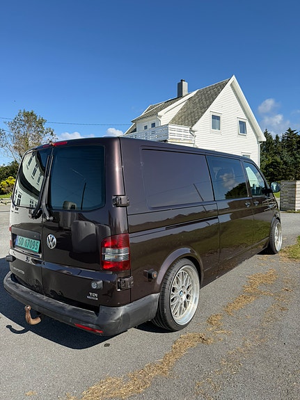 Volkswagen Transporter 10 of 30