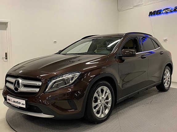 Mercedes-Benz GLA200 6 of 22