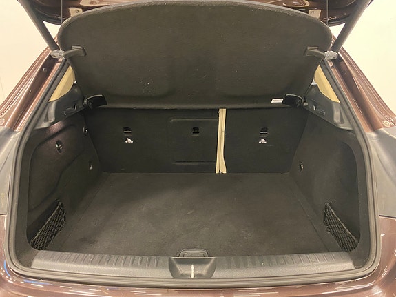 Mercedes-Benz GLA200 22 of 22