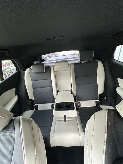 BMW iX2 21 of 24