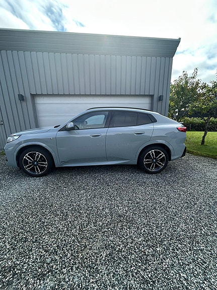 BMW iX2 2 of 24