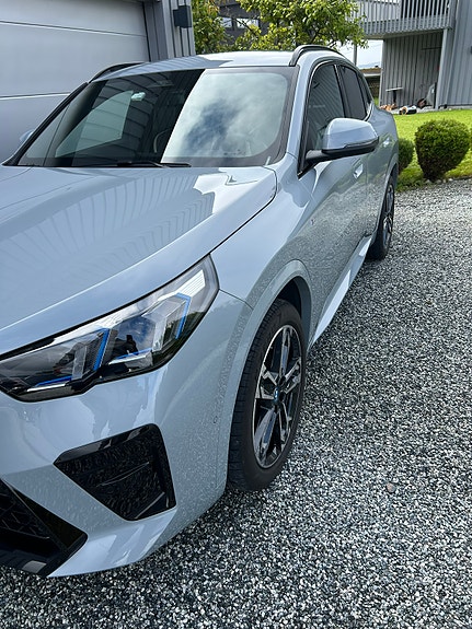 BMW iX2 5 of 24