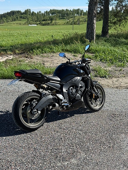 Yamaha FZ1-N 4 of 12