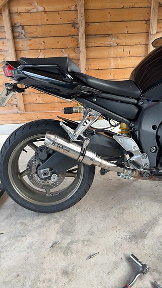 Yamaha FZ1-N 10 of 12