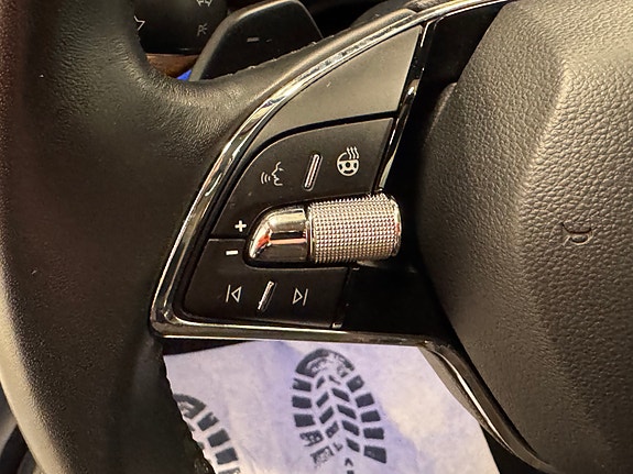 Skoda Octavia Scout 18 of 24