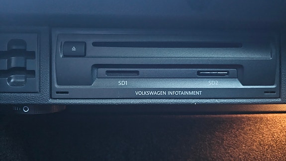 Volkswagen Golf Alltrack 8 of 16