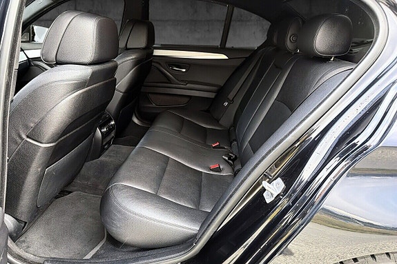 BMW 520d 12 of 30