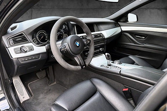 BMW 520d 11 of 30