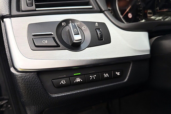 BMW 520d 16 of 30