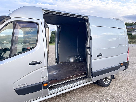 Renault Master T35 6 of 12