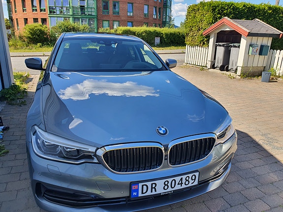 BMW 530e 4 of 30