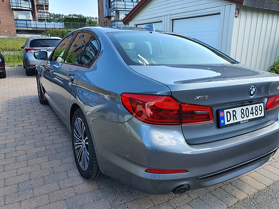 BMW 530e 13 of 30