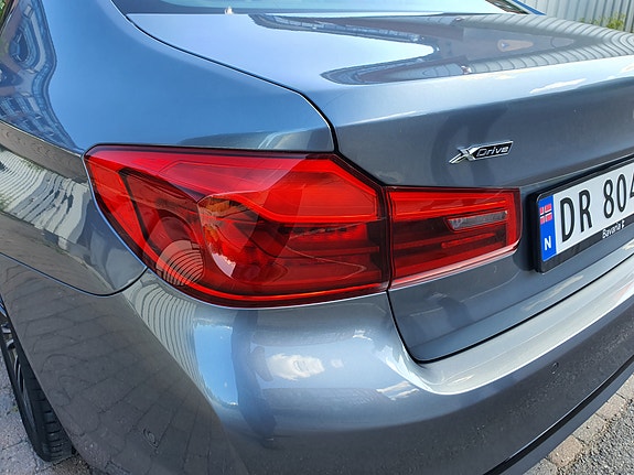 BMW 530e 14 of 30