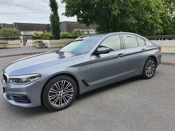 BMW 530e 22 of 30
