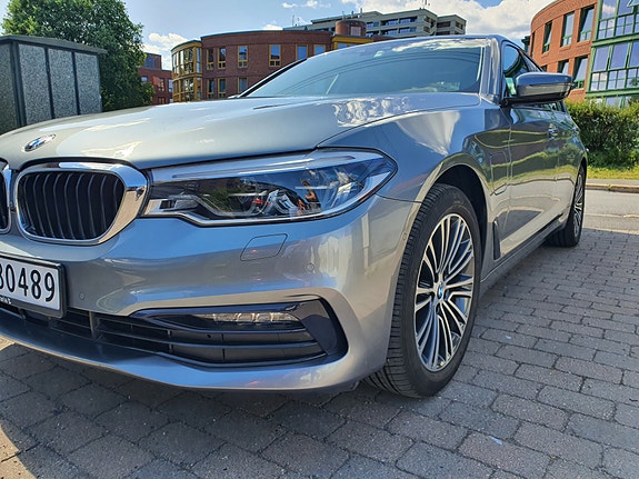 BMW 530e 18 of 30